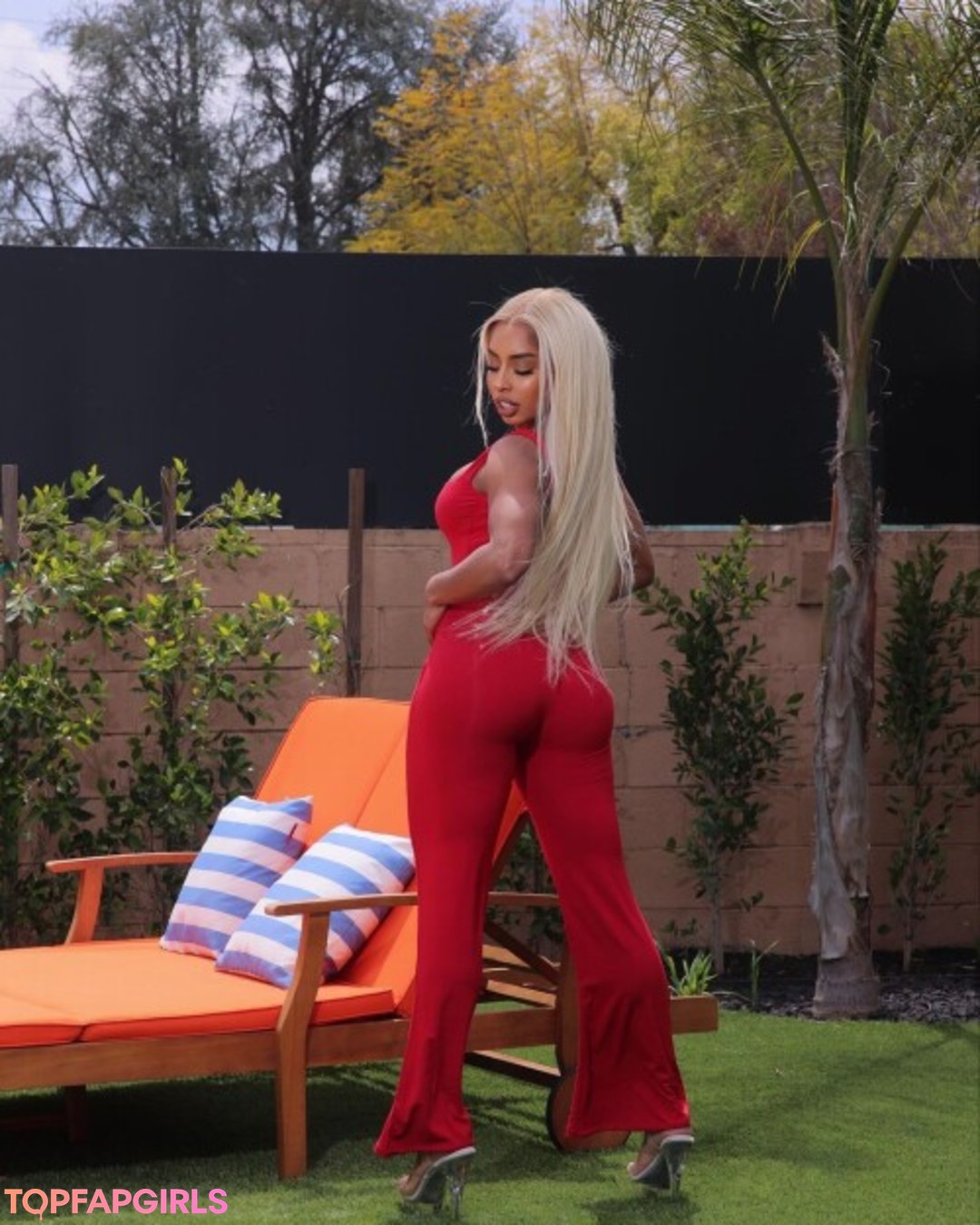 Alaston vuotanut OnlyFans-kuva Qimmah Russo #111