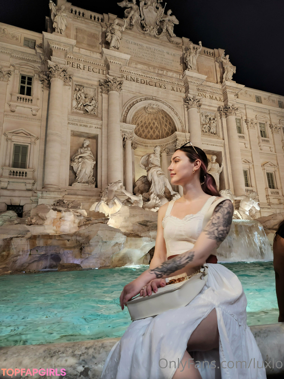 Luxlo nude leaked OnlyFans photo #858