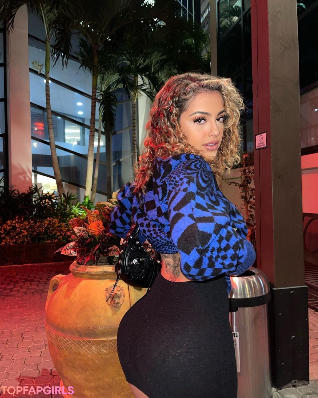 Malu Trevejo nude leaked OnlyFans photo #746