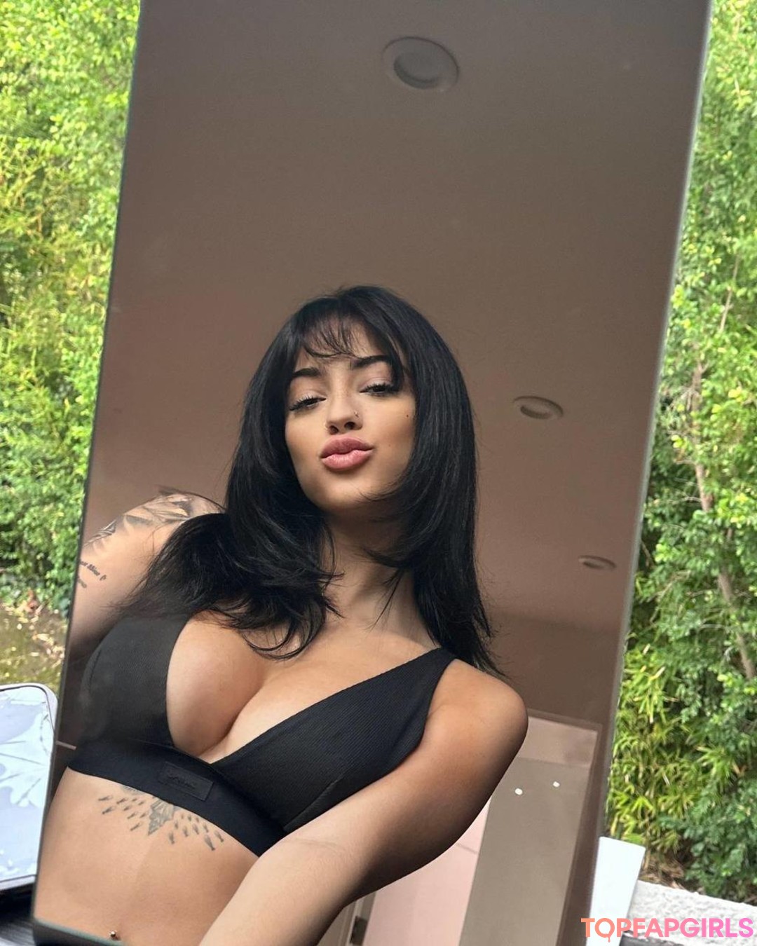 Malu Trevejo nude leaked OnlyFans photo #884