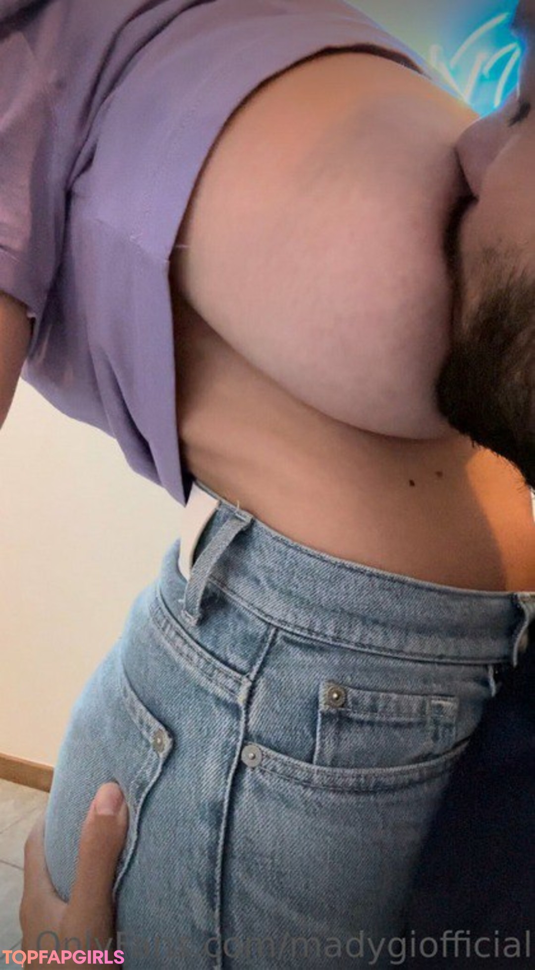 Nahá fotka uniklých OnlyFans od Madalina Loana Filip #524