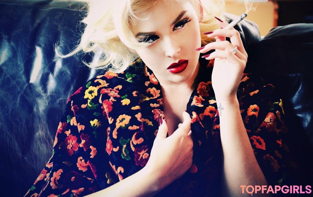 Renee Olstead OnlyFans 유출 누드 사진 #1633