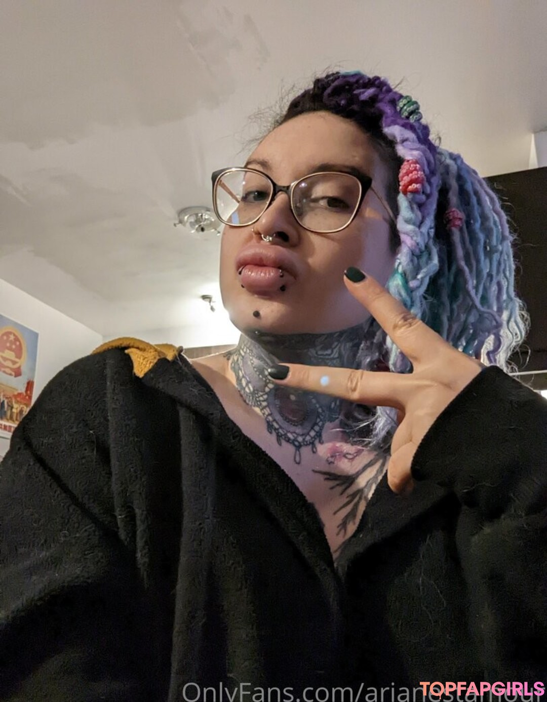 Nacktes geleaktes OnlyFans-Foto von Ariane Saint Amour #2029
