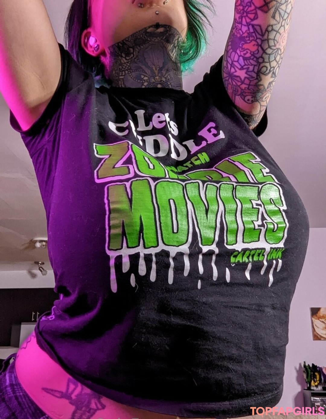 Обнаженная фотография утечки OnlyFans от Ariane Saint Amour #2694