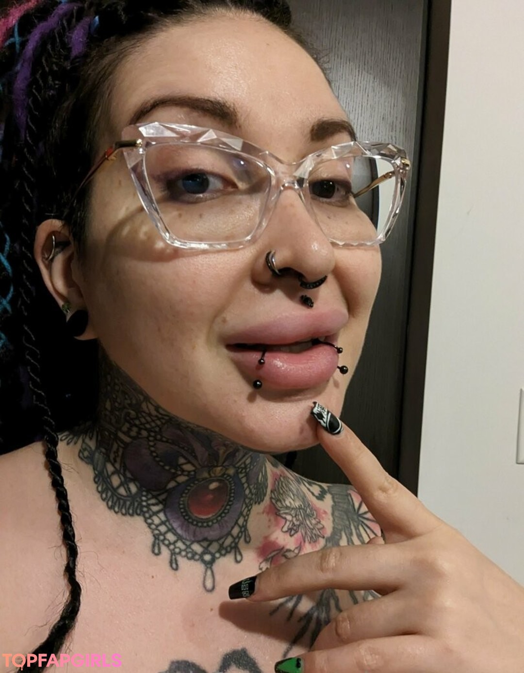 Naken lekkede OnlyFans-bilde av Ariane Saint Amour #3006