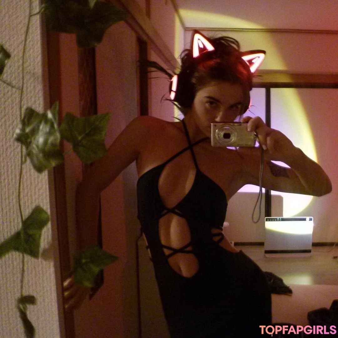 Maryana Ro nude leaked OnlyFans photo #49