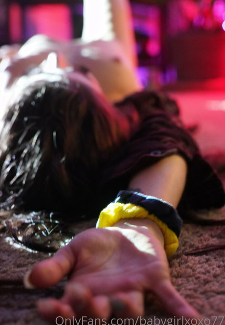 Babygirlxoxo77