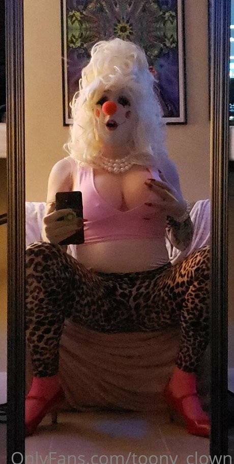 Toony_clown