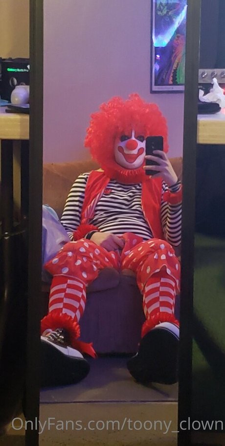 Toony_clown