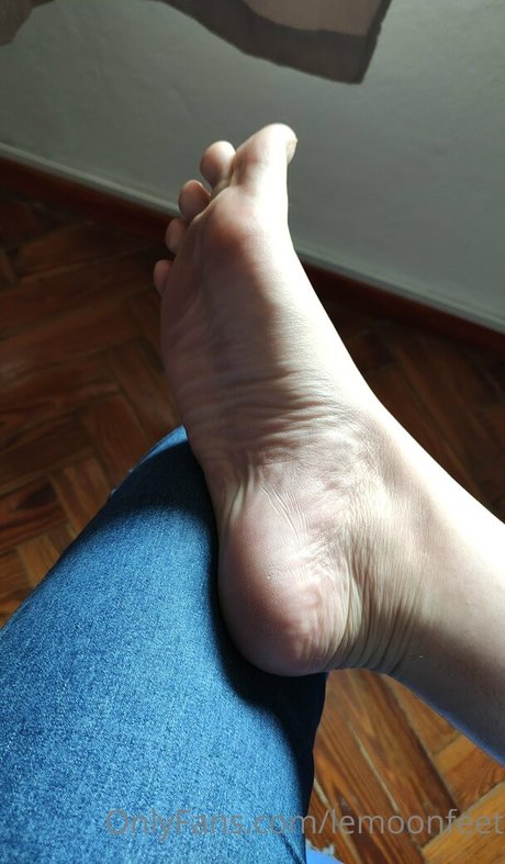 Lemoonfeet