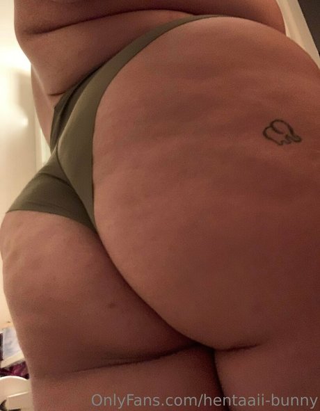Hentaaii-bunny