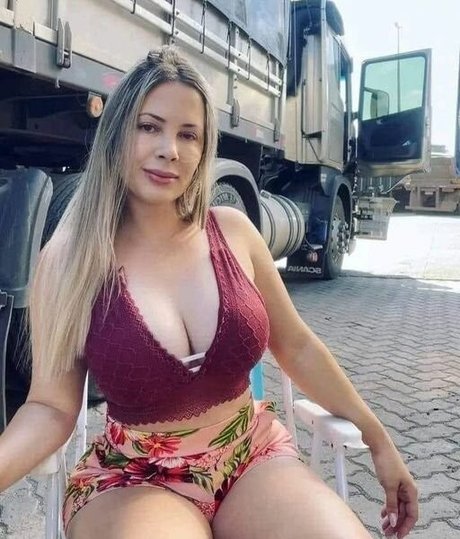 Aline Fuchter Ouriques