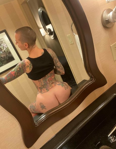 Naken lekkede OnlyFans-bilde av Jaylynn