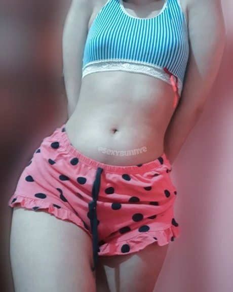 Sexybunnye2
