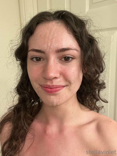 Stella Violet