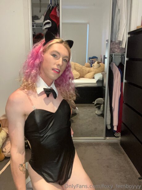 Foxy Femboyyy