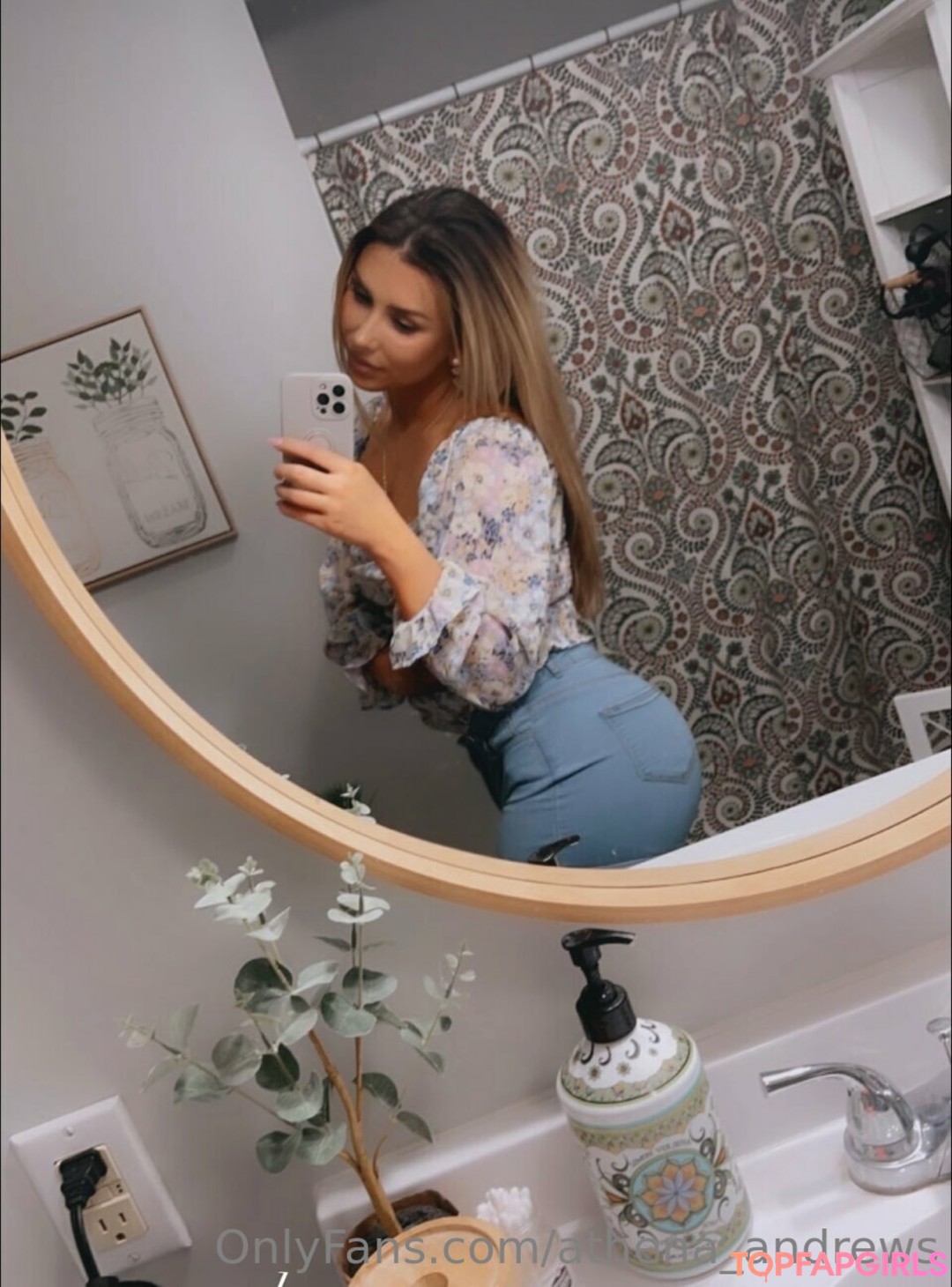 Alasti lekkinud OnlyFans-i pilt Athena Andrews #26
