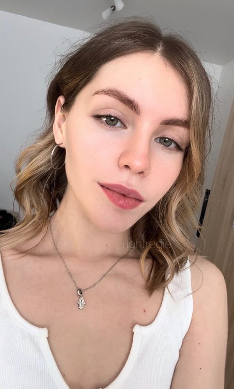 Sophie and Eva Purelovecult