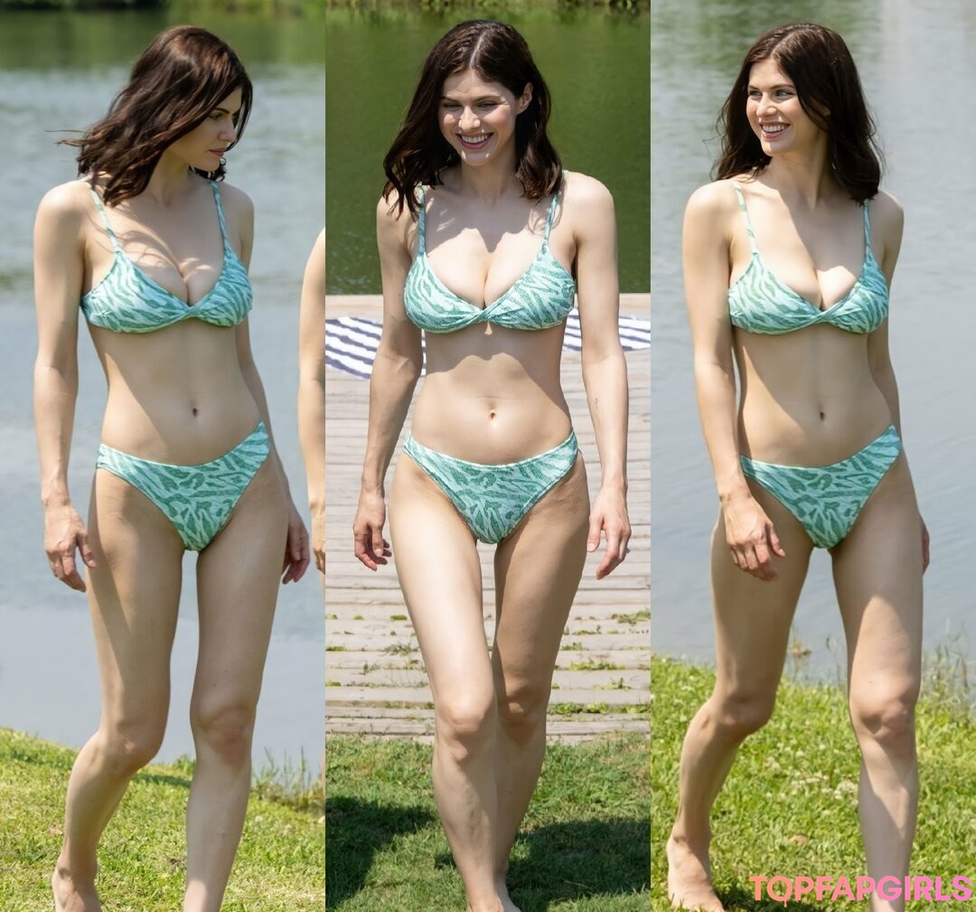 Alexandra Daddario nude leaked OnlyFans photo #1286