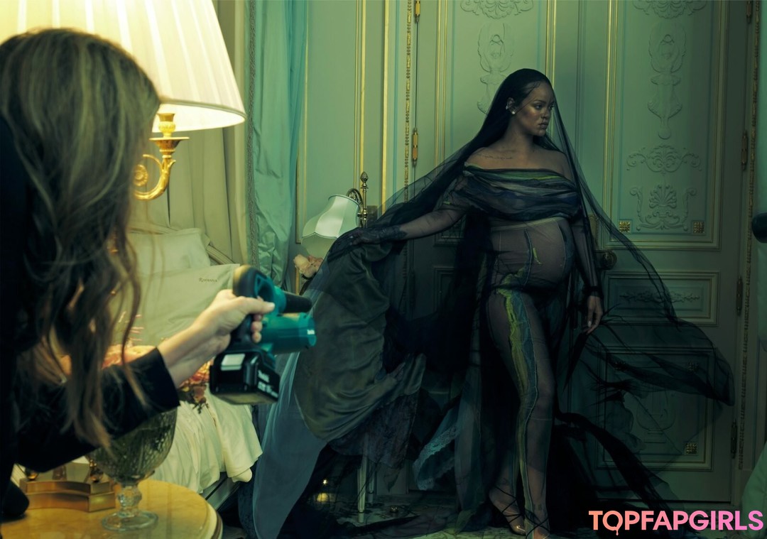 Rihanna nude leaked OnlyFans photo #1182
