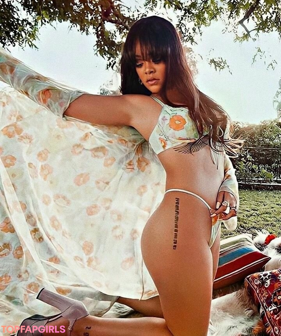 Rihanna nude leaked OnlyFans photo #1228