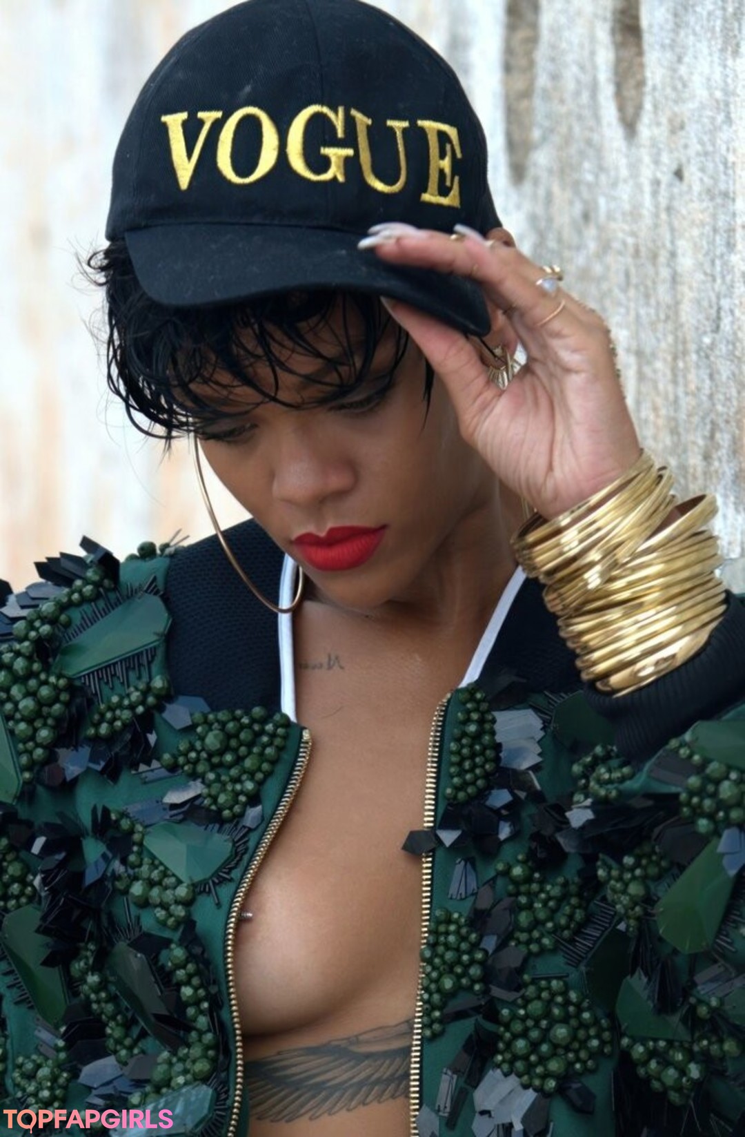 Rihanna nude leaked OnlyFans photo #1462