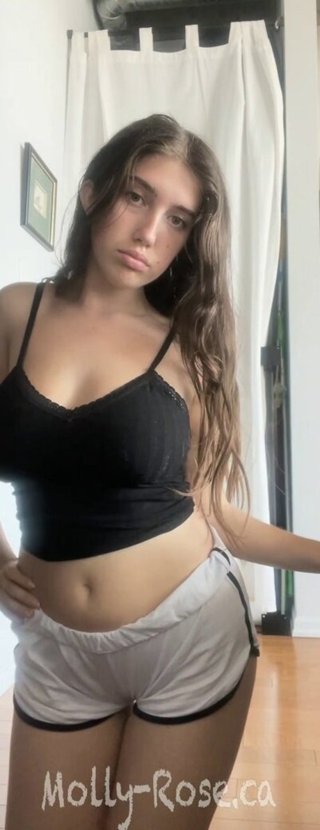 Itsmollyyyrose_again