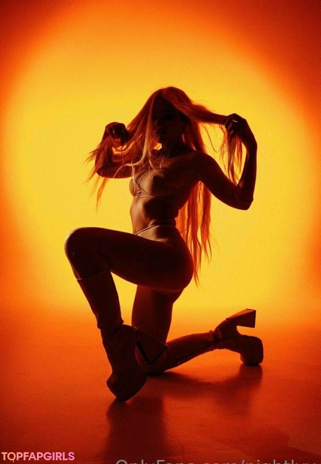 Naakte gelekte OnlyFans-foto van Nightlyy #1045