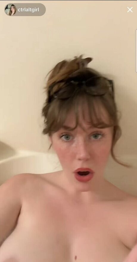 Ctrlaltgirl