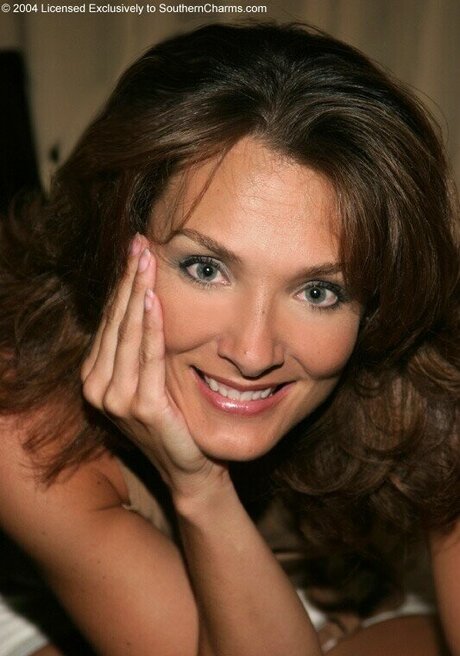 Southern-Charms Reese