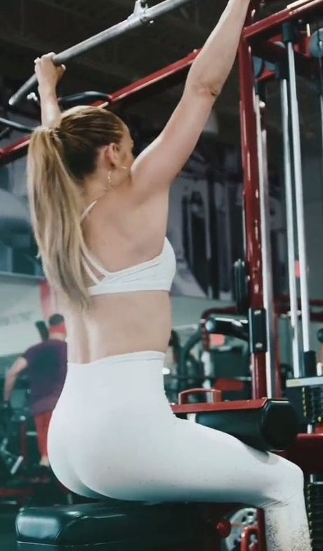 Foto di nudo di fuga di OnlyFans di Jennifer Lopez