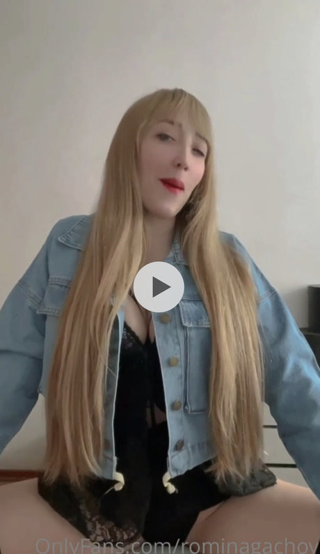 Nahá fotka uniklých OnlyFans od Romina Gachoy