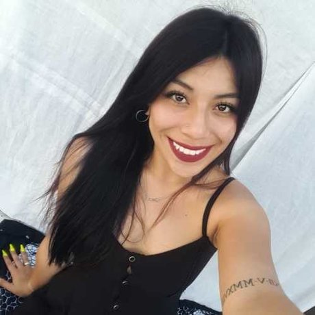 Mia Agustina