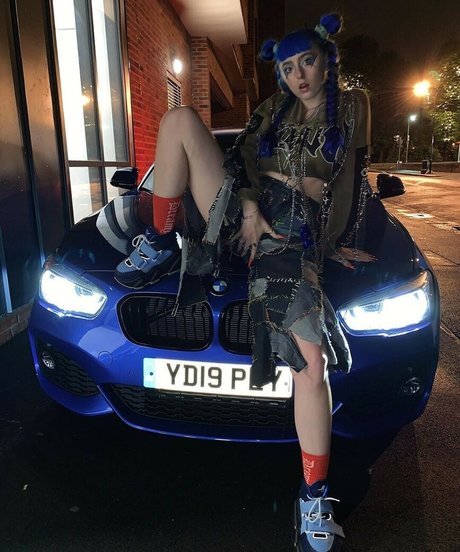 Nahá fotka uniklých OnlyFans od Ashnikko
