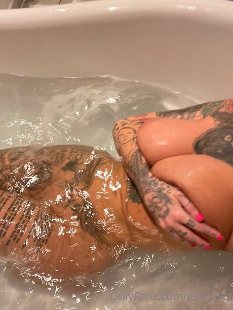 Jemma Lucy