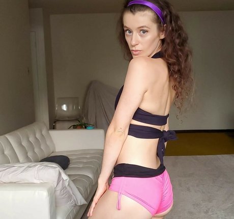 Naakte gelekte OnlyFans-foto van Violetfoxy