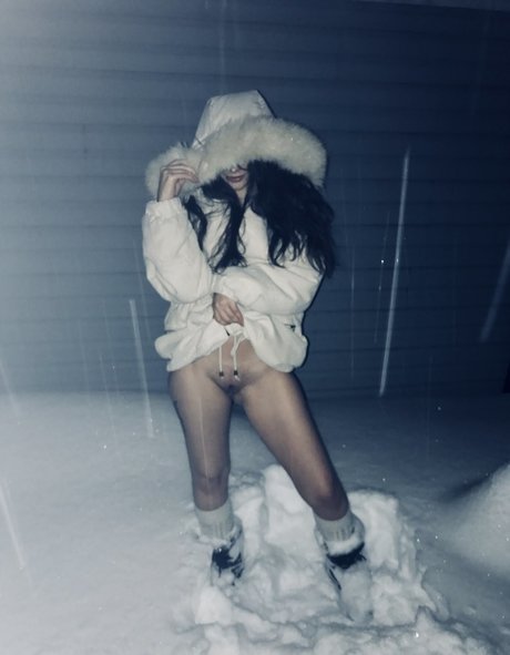 Naken lekkede OnlyFans-bilde av Gia Paige