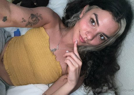 Nacktes geleaktes OnlyFans-Foto von Paintedladi