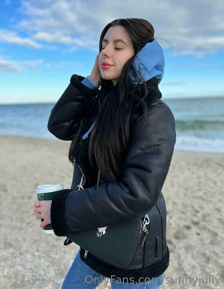 Sunnyjully