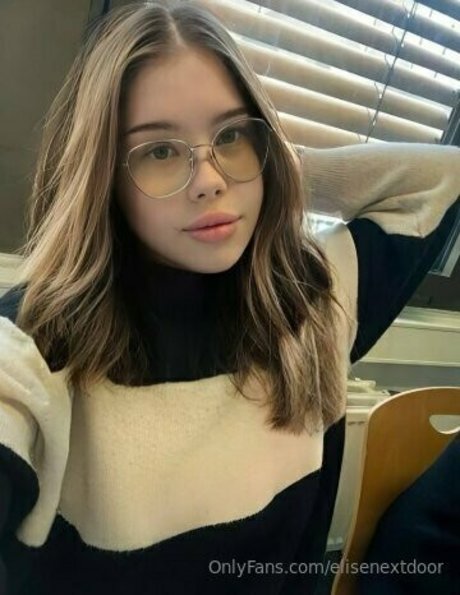 Elisenextdoor