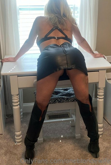 Oneblondewife