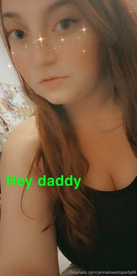 Sarahyournaughtygirl69