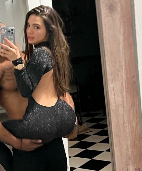 Foto di nudo di fuga di OnlyFans di Ximenaaaaaaaaaaaaaa