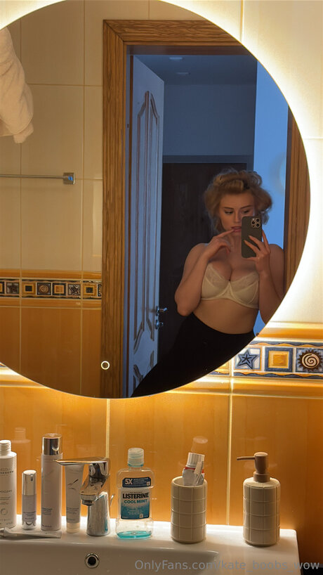 Kate Boobs Wow