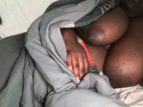Nacktes geleaktes OnlyFans-Foto von Cravelenaa