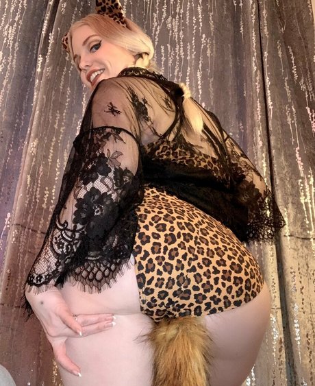 Ittybittyprettykittyfree