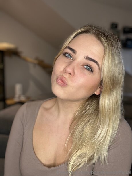 Bellablondofficial