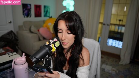 Nacktes geleaktes OnlyFans-Foto von Brieanneroksa