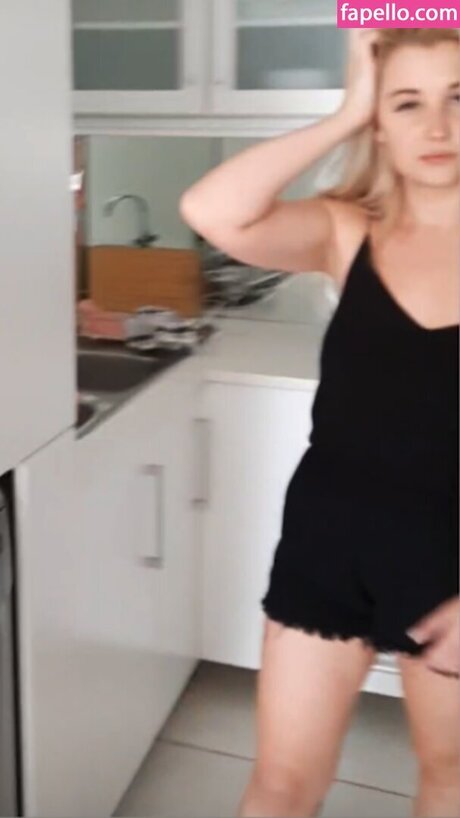 Amber Koltzow Bastick