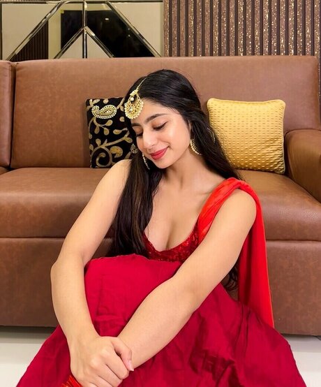 Exclusives Suhani Kapoor